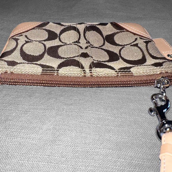 Tan Coach Wristlet in Signature Canvas - Picture 4 of 6